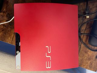 PS3 Slim Roja Sony