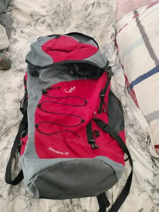 Mochila Monterra 50 campamento senderismo