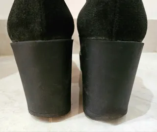 Botines negros de piel con plataforma