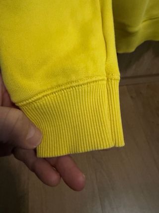 2 sudaderas Benetton niño gris y amarilla