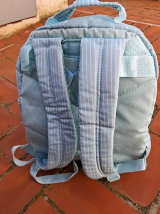 Mochila, estuche y carro a juego