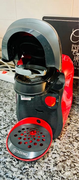 Cafetera Tassimo Bosch roja/negra Modelo Tas1003