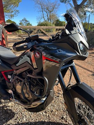 Honda Africa Twin CRF1100 2025