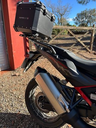 Honda Africa Twin CRF1100 2025