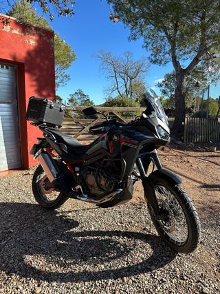 Honda Africa Twin CRF1100 2025