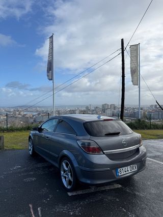 Opel Astra 2004