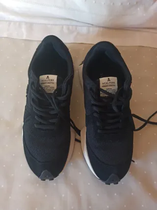 Zapatillas Scalpers Negras