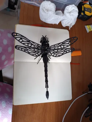 Figura Libélula Decorativa 3D