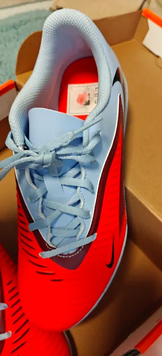 Zapatillas Fútbol Sala Nike Talla 38 Phantom.