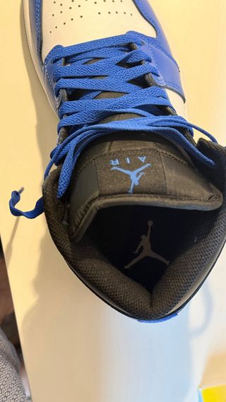 Air Jordan 1 Mid Talla 41 Azul