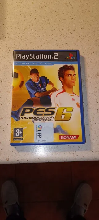 Pack Retro PlayStation 2: Juegos y Bolso