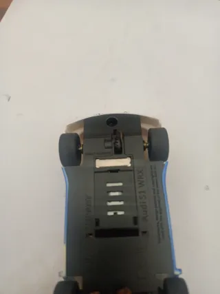 Scalextric Compact Audi S1 Red Bull escala 1.43