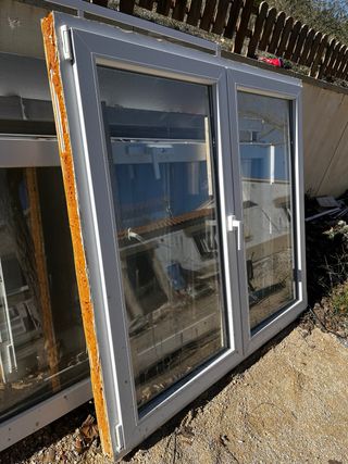 Ventana PVC Blanca Doble Hoja