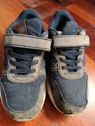 Zapatillas deportivas niño azul y gris