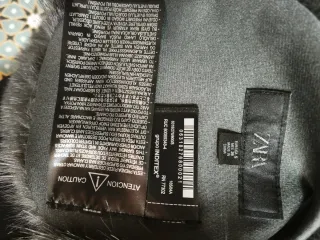 Chaqueta pelo y piel sintética reversible. Zara