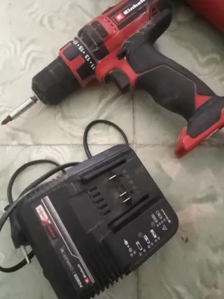 Radial y taladro a batería Einhell