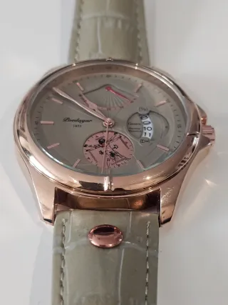 Elegante Reloj Hombre Oro y Verde Oliva