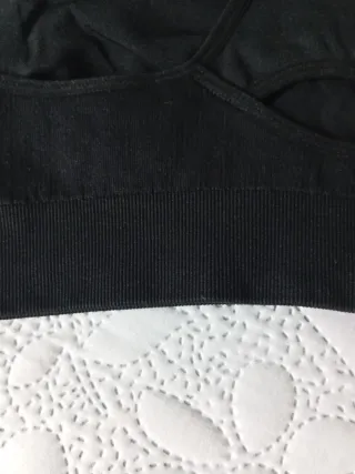 2 Sujetadores Deportivos Negros