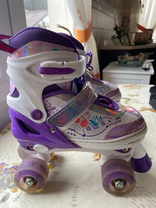 Patines 4 Ruedas Niña Morado