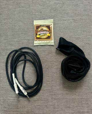 Pack Guitarra acústica amplificable Takamine