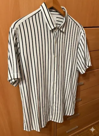 Camiseta Rayas Botones Manga Corta Hombre