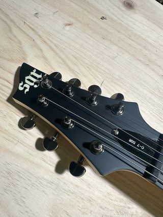 Guitarra Eléctrica Schecter C-7 SGR Midnight Black