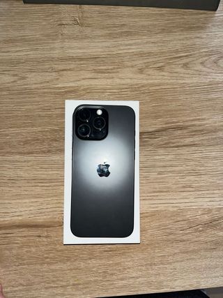 iPhone 16 Pro Max 256GB Negro con garantia 6 meses