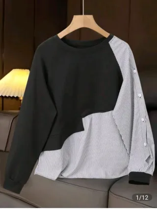 Camiseta rayas y negra