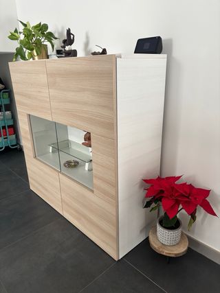 Mueble Comedor Madera Claro y Blanco