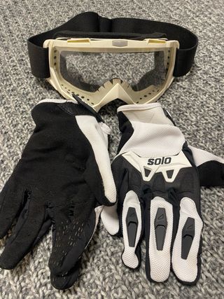 Pack Guantes y Gafas Moto Enduro