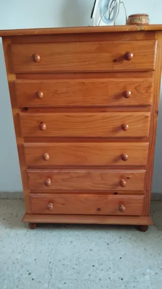 Dormitorio madera 4 piezas