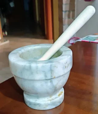 Mortaio vintage in marmo