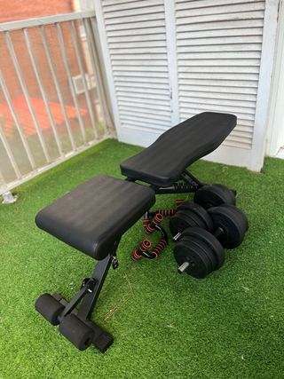 Banco de pesas y mancuernas