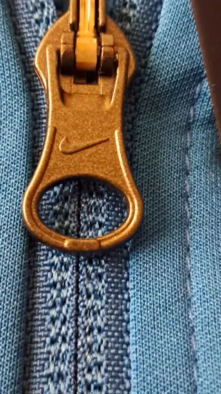 Chaqueta deportiva Nike azul