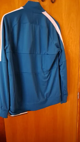 Chaqueta deportiva Nike azul