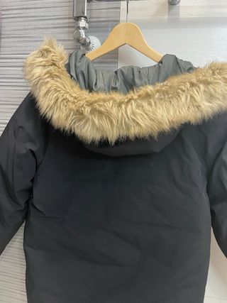 Abrigo de plumón de ZARA Negro Talla 11-12