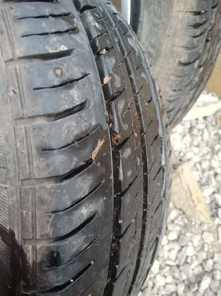 Llantas Peugeot 4 unidades