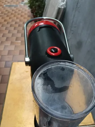 Macchina Caffè Lavazza A Modo Mio Rossa