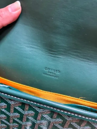 Bolso bandolera estampado verde y marrón