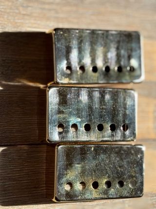 Cubiertas envejecidas para pastillas Humbucker.