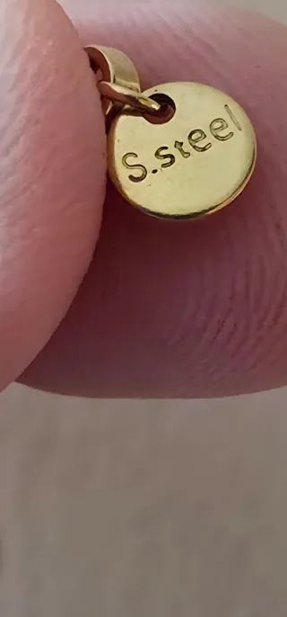 Collar mujer dorado V