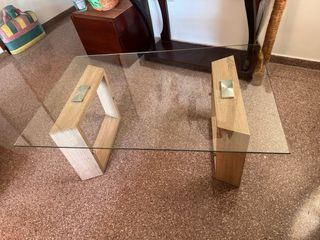 Mesa de centro cristal y madera