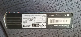 Cargador Baterías Coche 12V 6A Mantenimiento