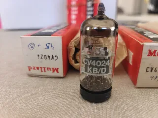 Pareja valvulas mullard cv4024 M8162 símil 12at7