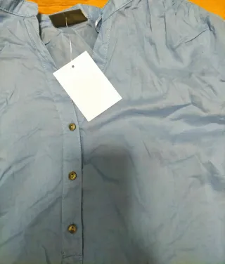 Blusa nueva t.48 azul