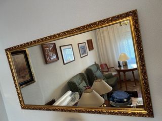 Espejo labrado Dorado Retro
