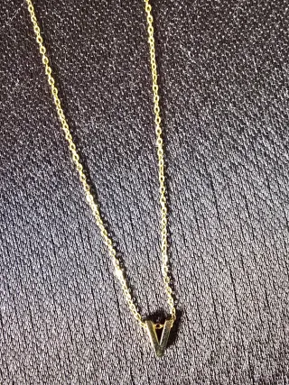 Collar acero forma V