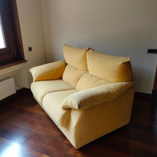 Sofá de tela 150 cm