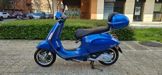Vespa Primavera 125S Azul