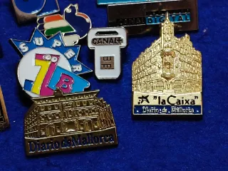 Lote Pins TV, Radio y prensa